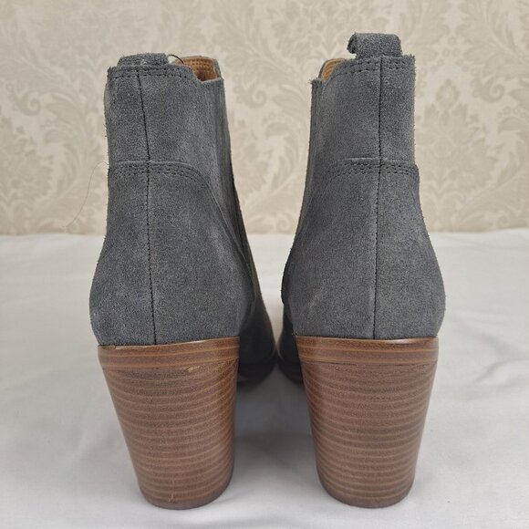 Marc Fisher Gadri 7M Gray Suede Booties Pointed Toe Chunky Heel Pull On NWOT - Picture 5 of 13